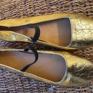 Madewell Gold Flats New without tags. Never worn